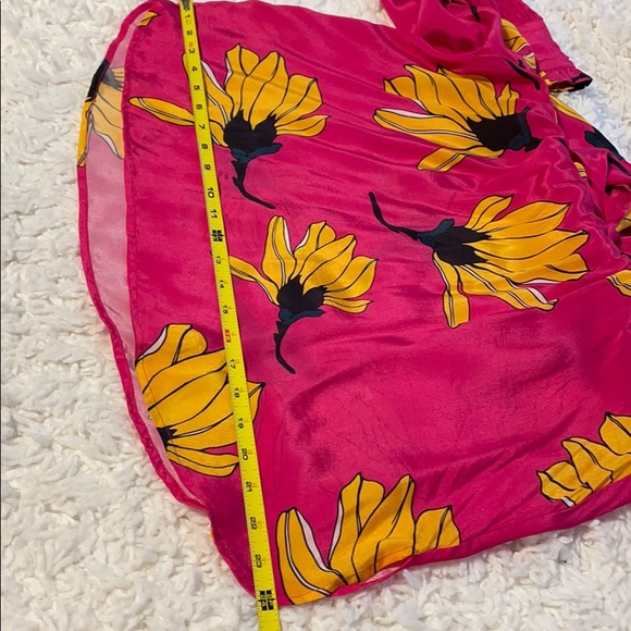 💕 Dhruv Kapoor Bright Pink Frida Top 💕 - Picture 14 of 14